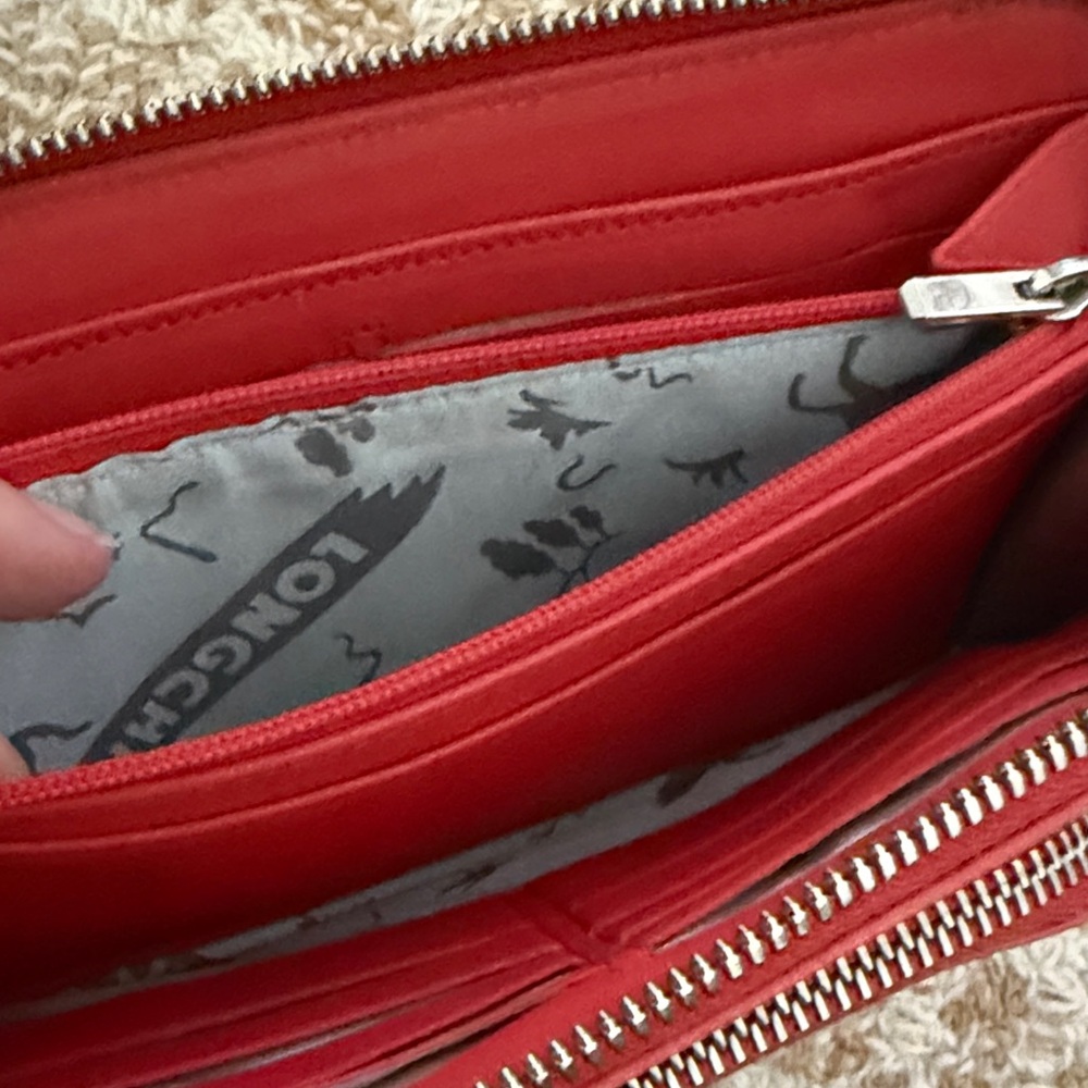 Longchamp Red Women's Wallet with Star Design - Picture 5 of 6